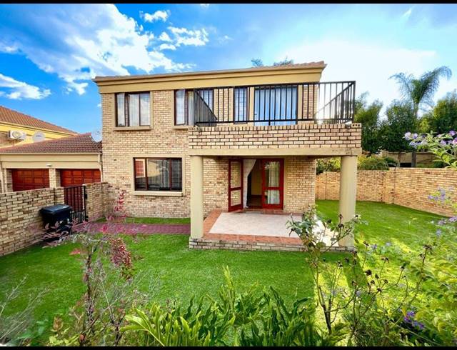 3 BEDROOM TOWNHOUSE FOR SALE IN CRAIGAVON